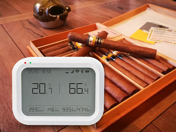 COEUS-WIFI Temperature and Humidity Data Logger