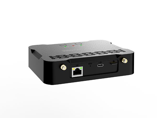 G2000 4G/WiFi/LAN LoRa Gateway for Real-time Temperature Monitoring of Large-area Storage